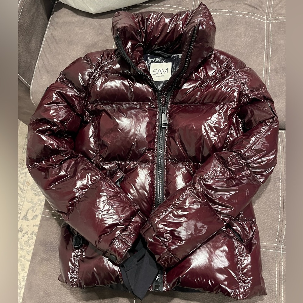SAM Freestyle Down Jacket, Size M, Burgundy, great condition